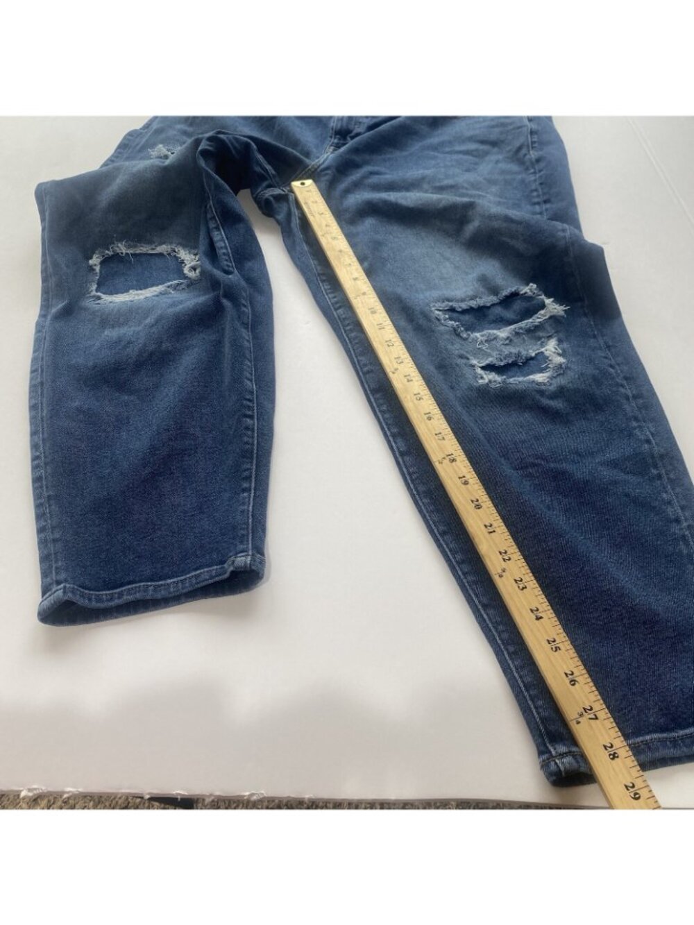 Lane Bryant Women Designed In NYC Size 20 Stretch Jeans With Patches Distressed - Picture 6 of 10